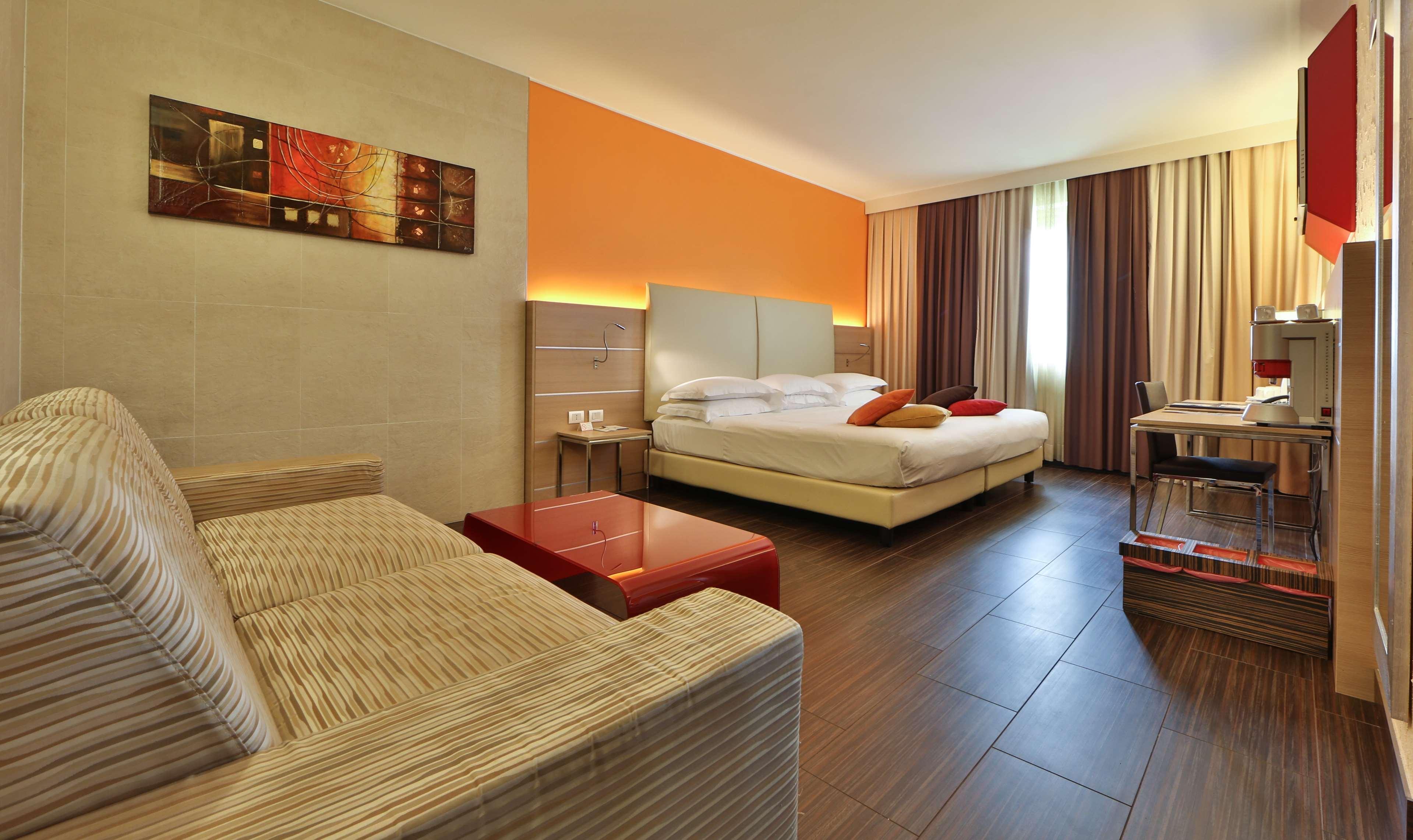 Best Western Plus Soave Hotel ซานโบนีฟาโช ภายนอก รูปภาพ