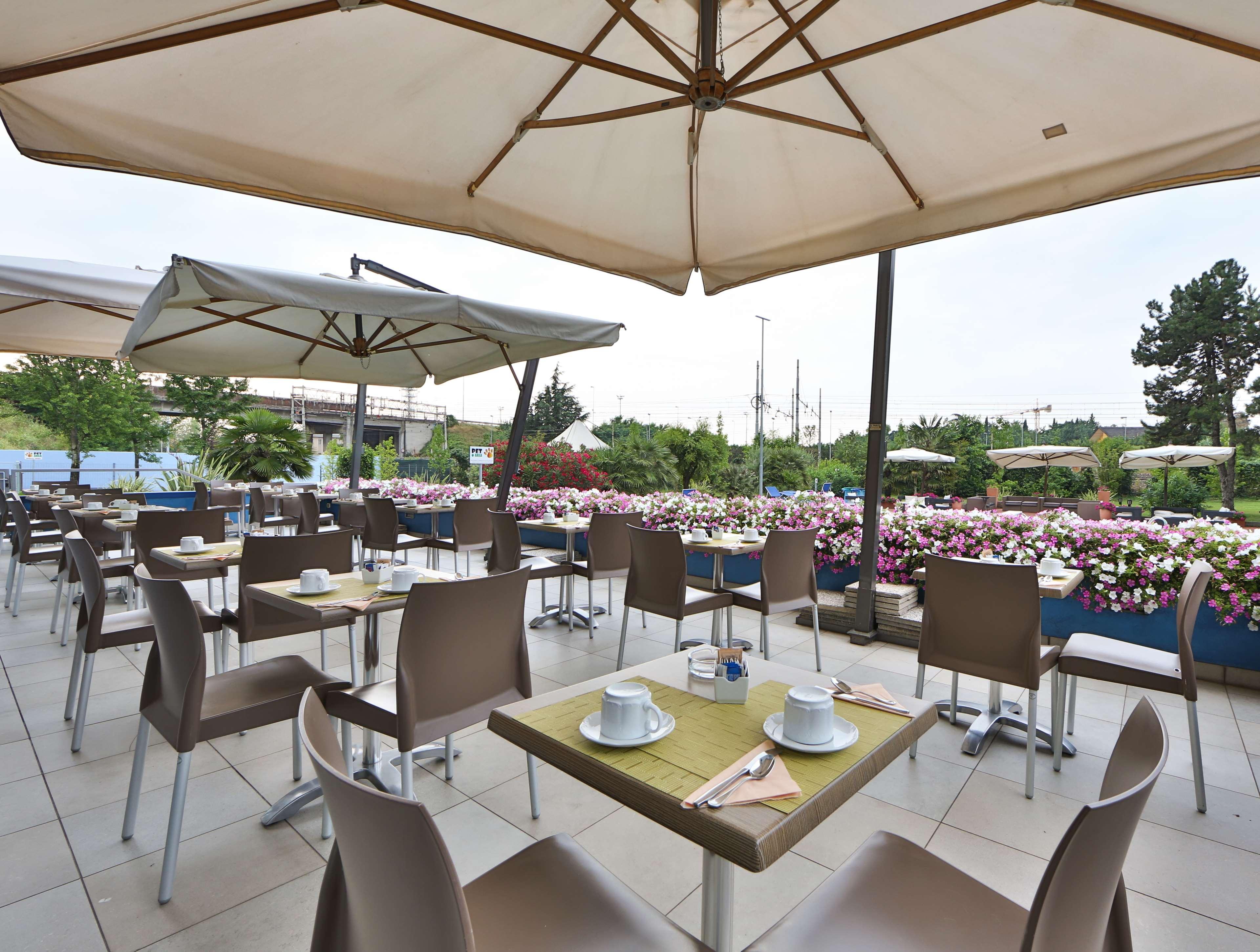Best Western Plus Soave Hotel ซานโบนีฟาโช ร้านอาหาร รูปภาพ