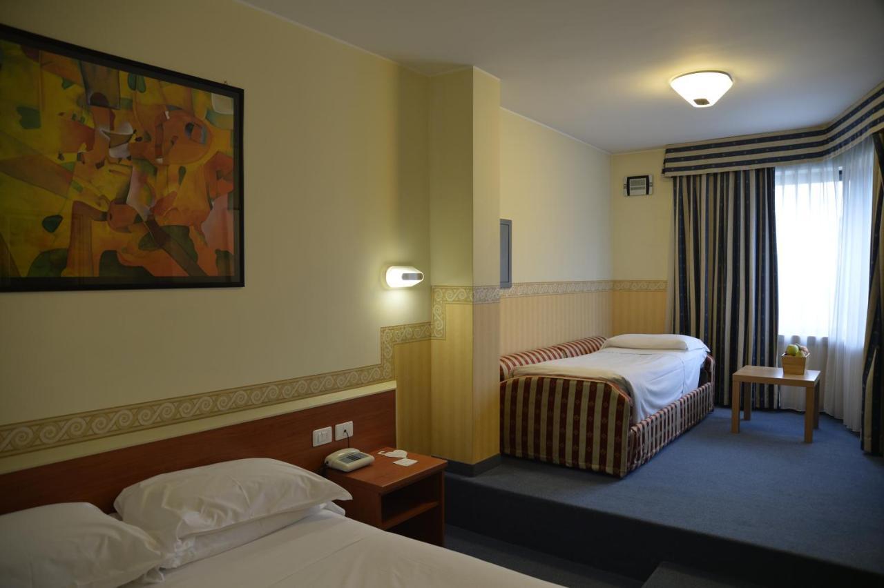 Best Western Plus Soave Hotel ซานโบนีฟาโช ภายนอก รูปภาพ