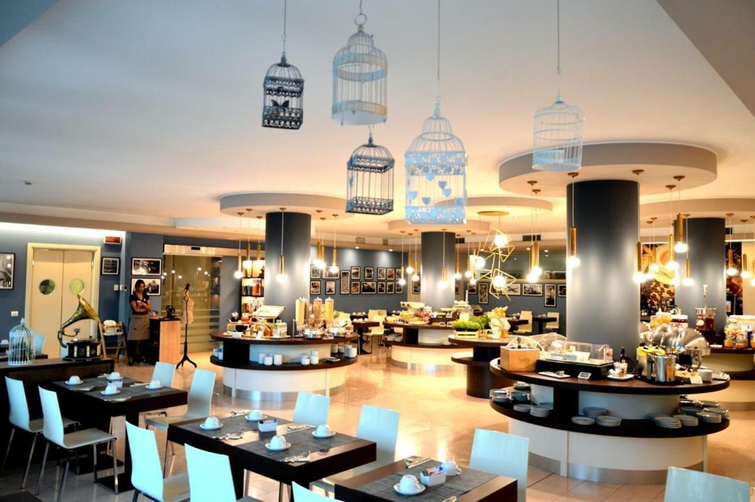 Best Western Plus Soave Hotel ซานโบนีฟาโช ภายนอก รูปภาพ